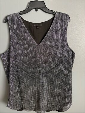 Banana Republic Black & Silver Metallic V-Neck Tank touch of blue in metallic.